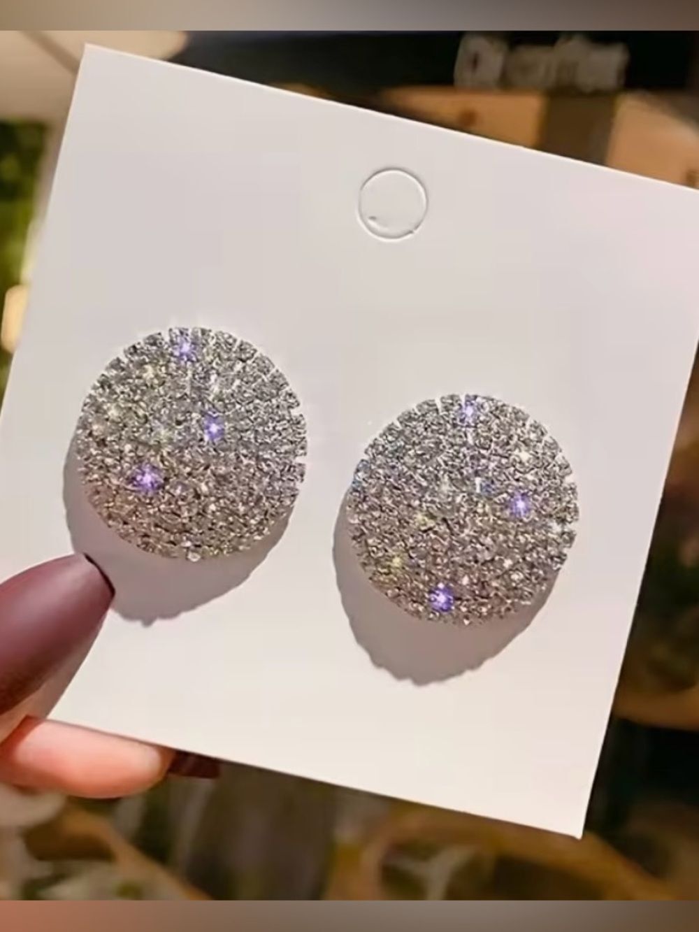 🩶 NEW Sparkling Round Crystal Stud Earrings - Silver Tone 🩶